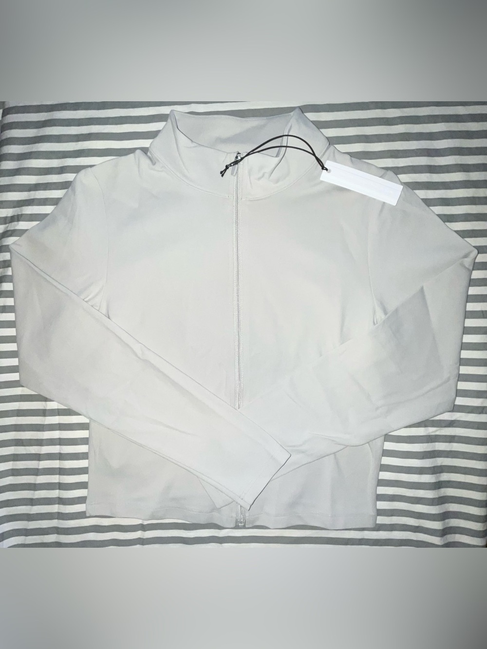 Paragon Fitwear Formlux Mid Length Jacket in Pearl Gray Size M